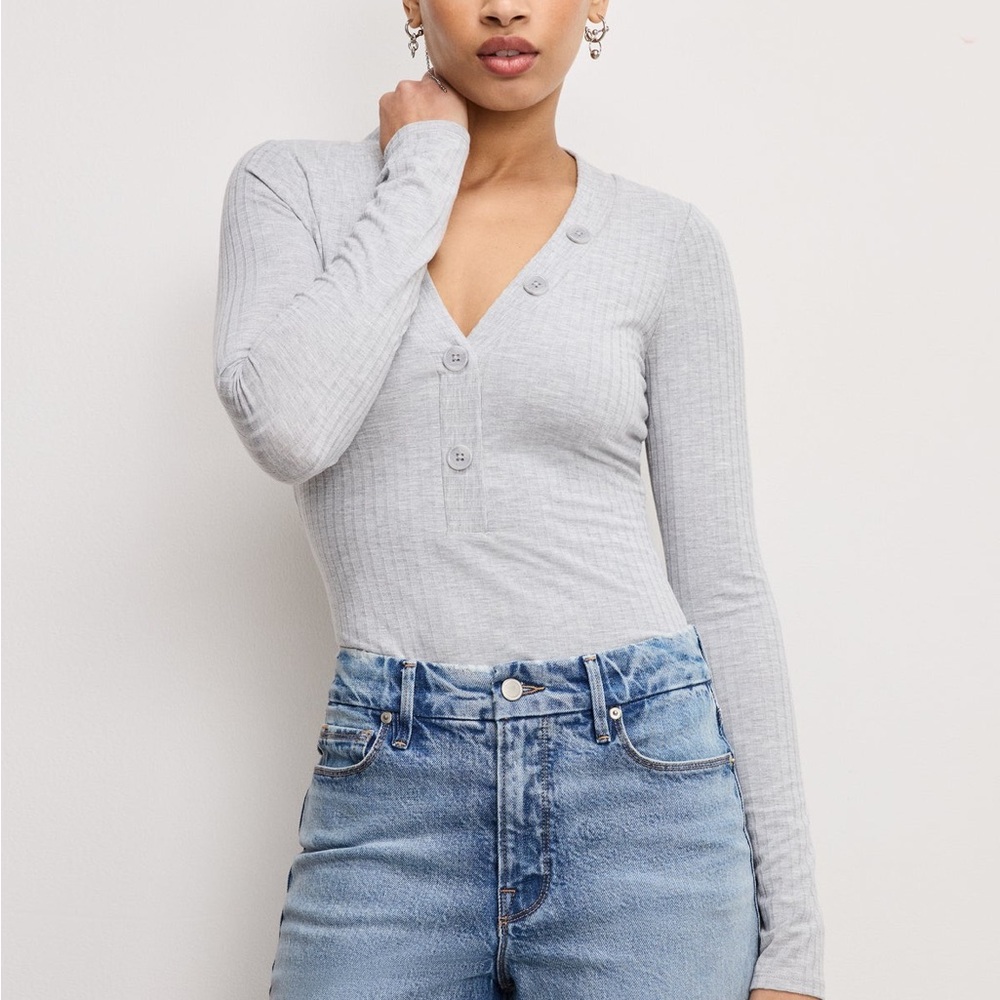 Good American Gray Ribbed Henley Bodysuit